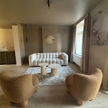 Le 76 1 Confort 마르쉐앵파멩느